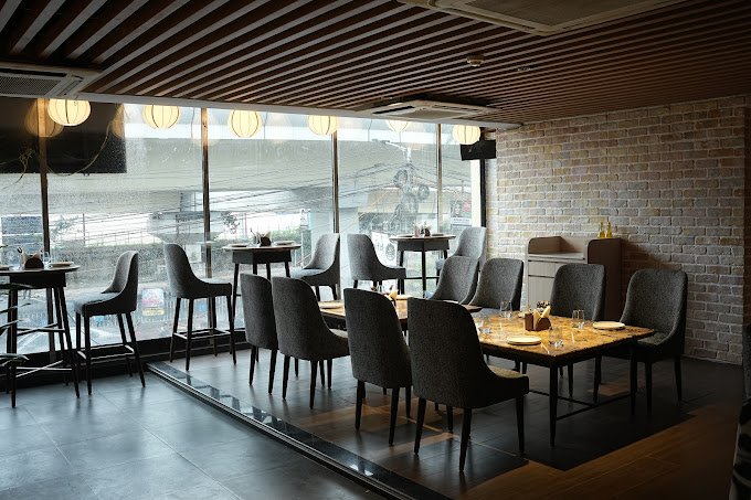 Luxurious Asian Restaurant in Kolkata